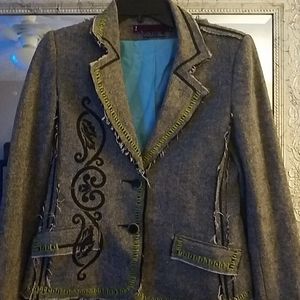 Cute blazer like jacket - Spy Exchange